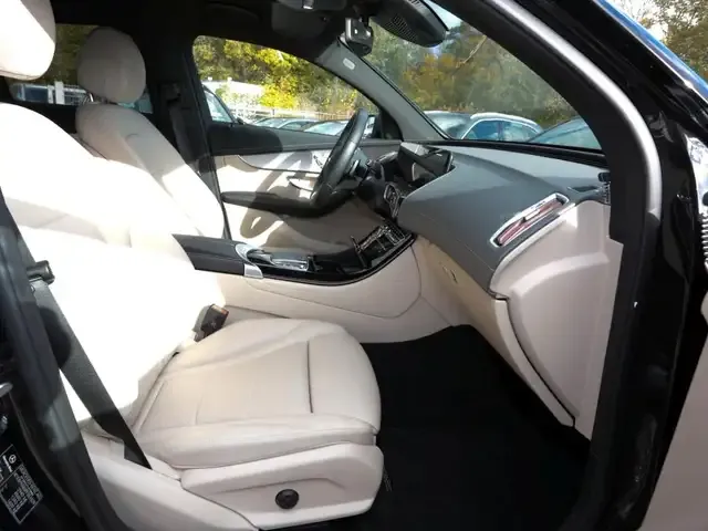 Mercedes-Benz EQC 400