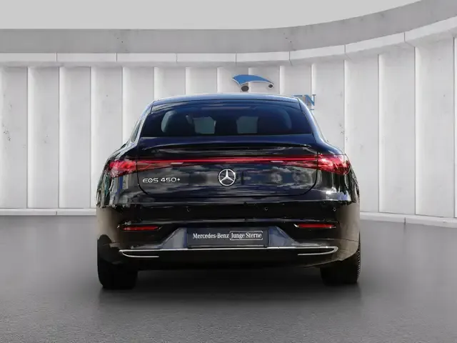 Mercedes-Benz EQS