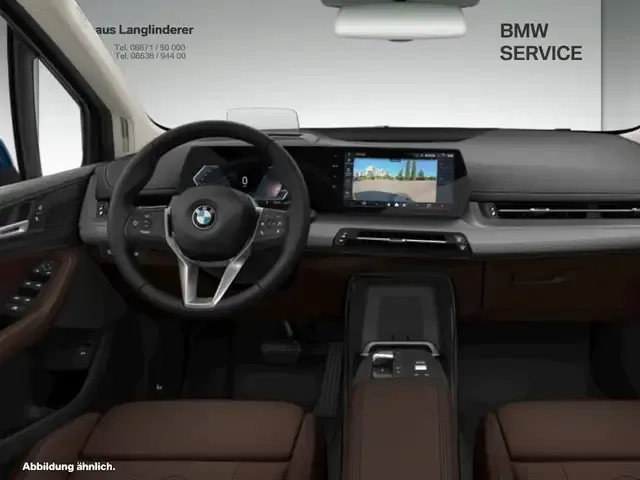 BMW 218
