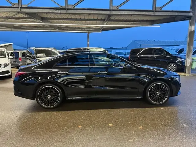 Mercedes-Benz CLA 250