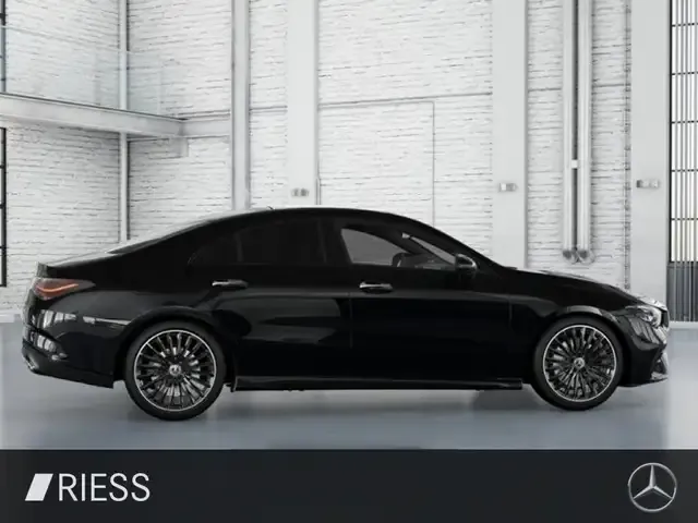 Mercedes-Benz CLA 250