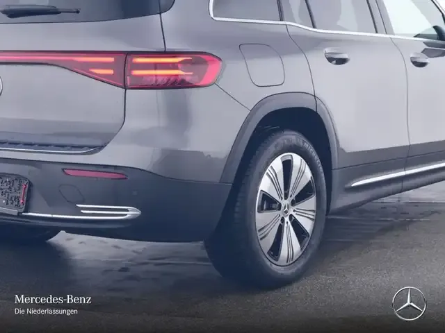 Mercedes-Benz EQB 250