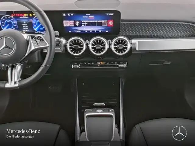 Mercedes-Benz EQB 250