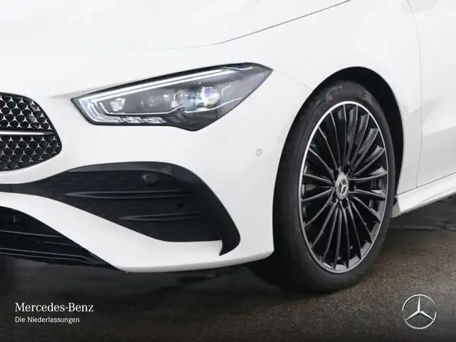 Mercedes-Benz CLA 200