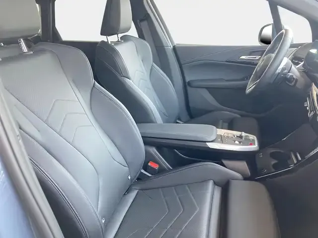 BMW 223