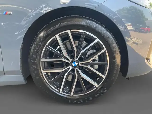 BMW 223