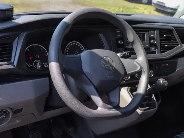 Volkswagen T6.1 Transporter