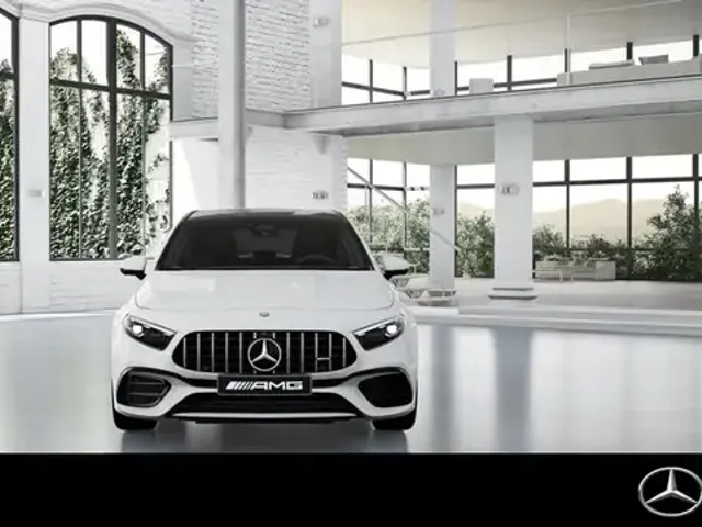 Mercedes-Benz A 45 AMG