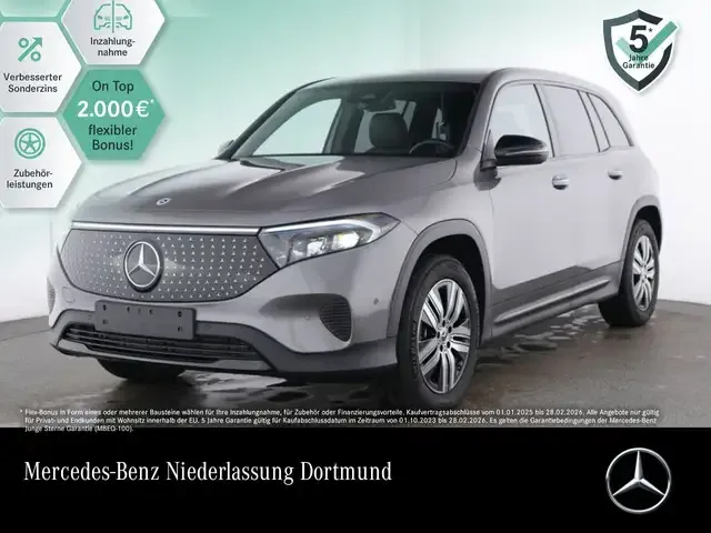 Mercedes-Benz EQB 300
