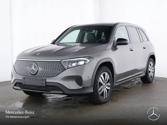 Mercedes-Benz EQB 300