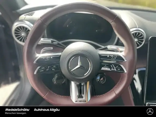 Mercedes-Benz SL 63 AMG