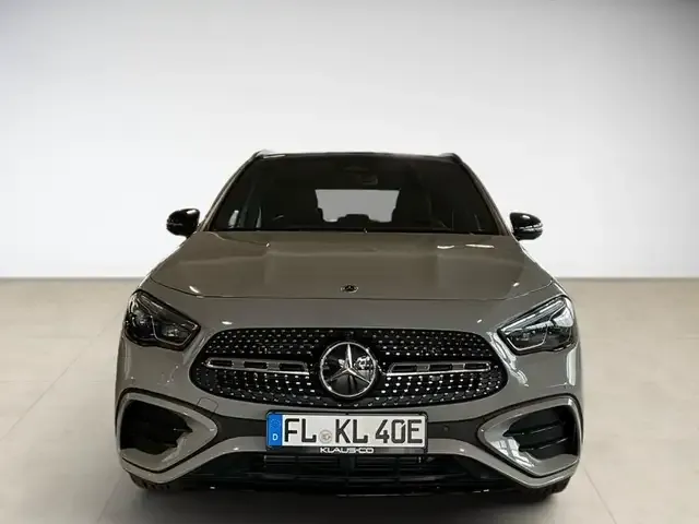 Mercedes-Benz GLA 250