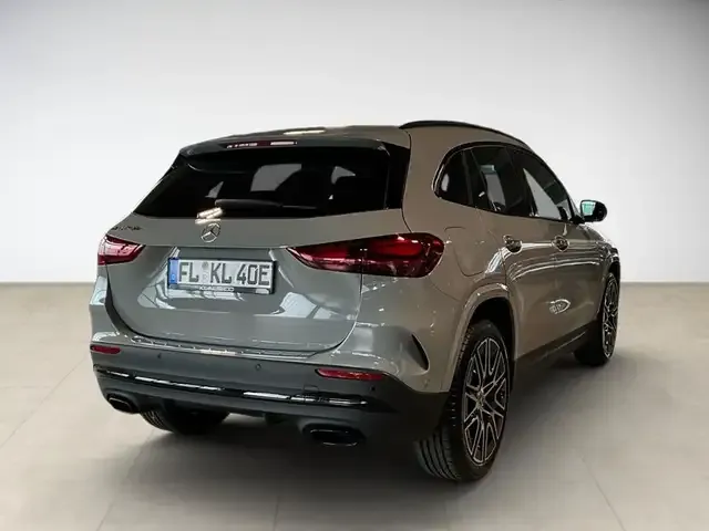 Mercedes-Benz GLA 250