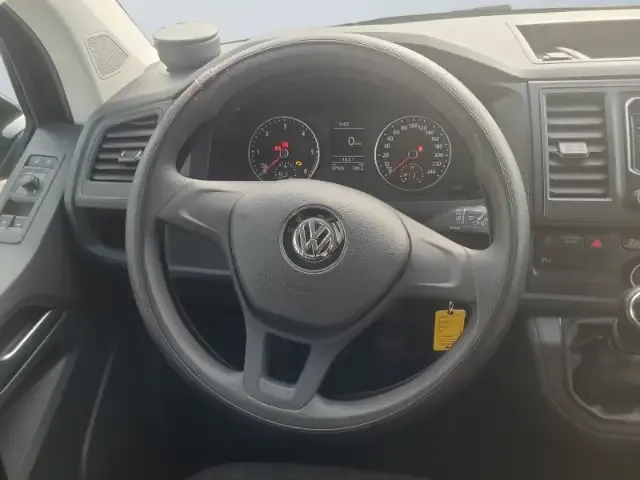 Volkswagen T6 Caravelle