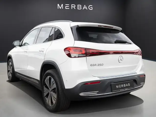 Mercedes-Benz EQA 250
