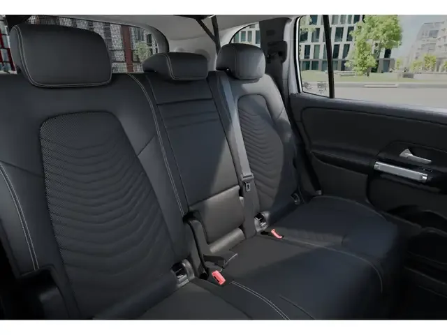 Mercedes-Benz EQB 300