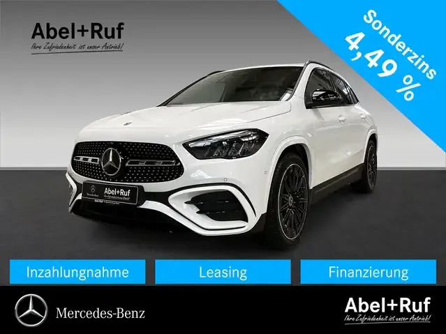 Mercedes-Benz GLA 200