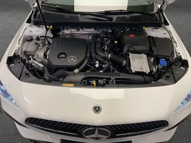 Mercedes-Benz CLA 200