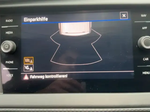 Volkswagen T6.1 Caravelle