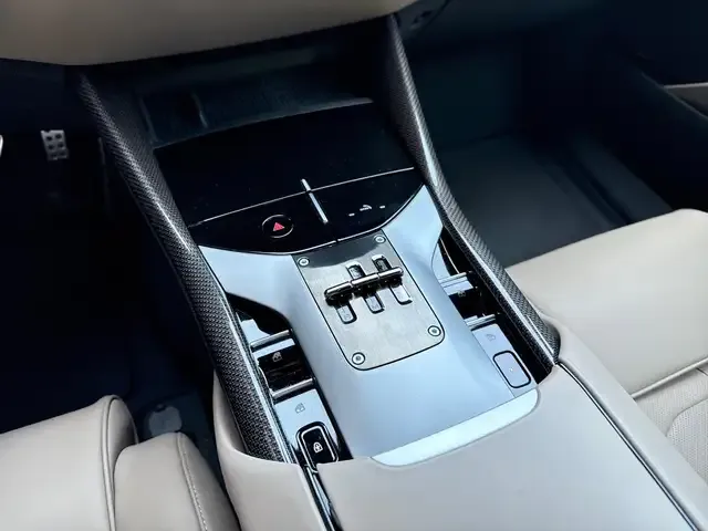 Ferrari Purosangue