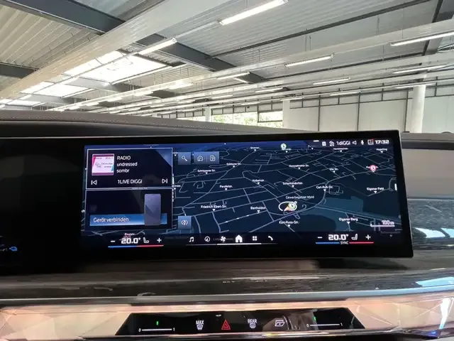 BMW 760