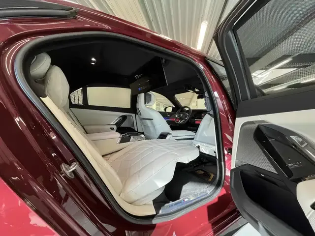 BMW 760