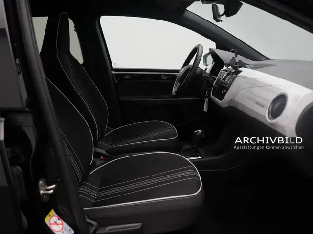 SEAT Mii