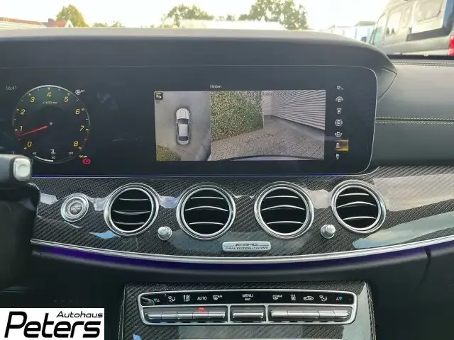 Mercedes-Benz E 63 AMG