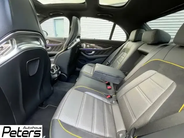Mercedes-Benz E 63 AMG
