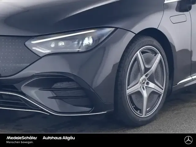 Mercedes-Benz EQE 500