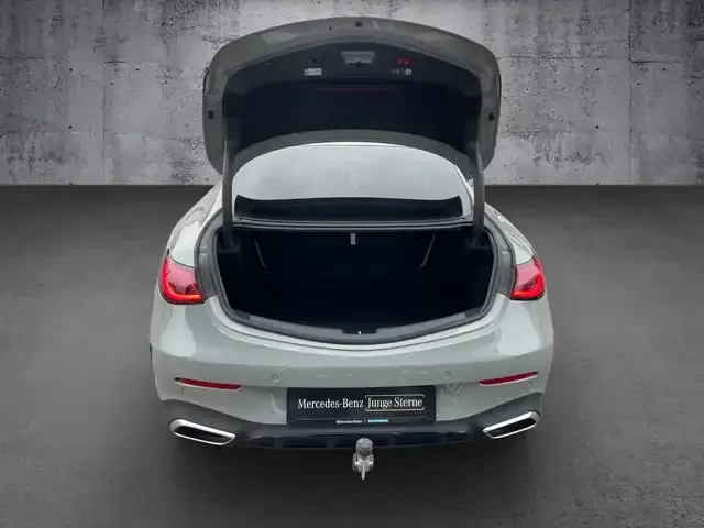 Mercedes-Benz CLE 220