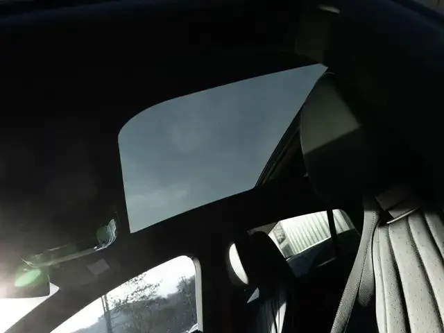 Mercedes-Benz EQE 500