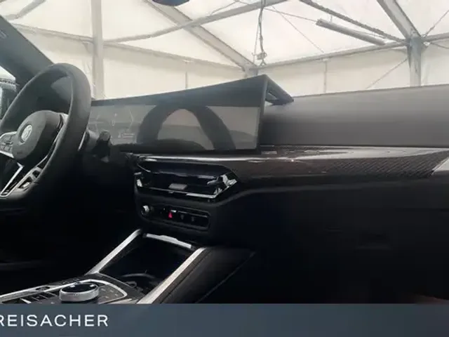 BMW 230