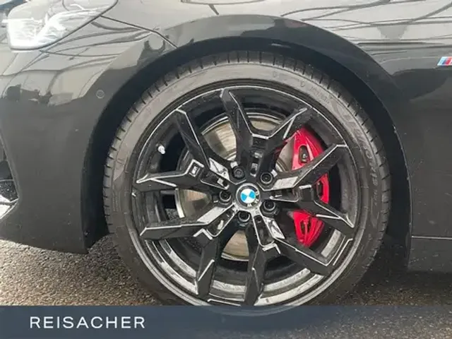 BMW 230