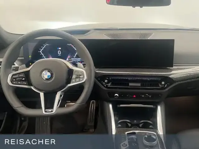 BMW 230