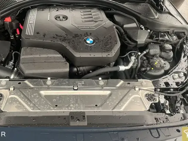 BMW 230