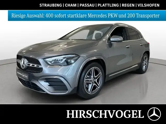 Mercedes-Benz GLA 200