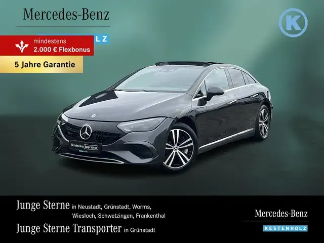 Mercedes-Benz EQE 300