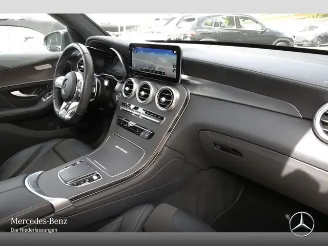 Mercedes-Benz G