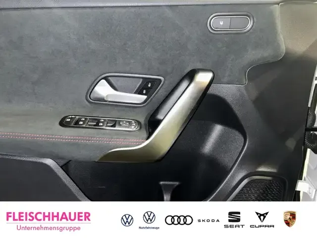 Mercedes-Benz A 35 AMG