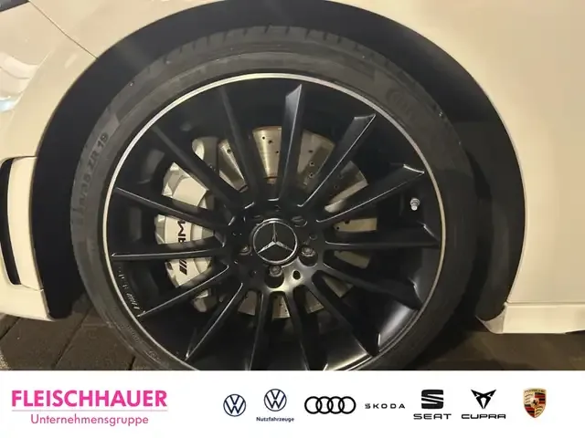 Mercedes-Benz A 35 AMG