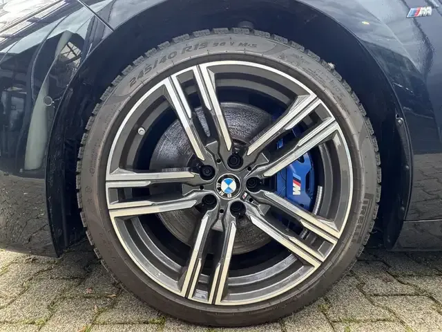 BMW M850