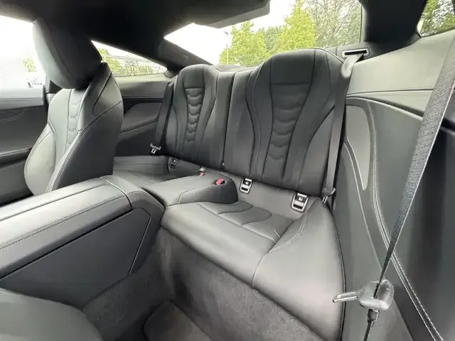 BMW M850