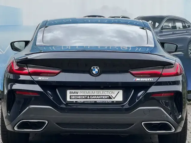 BMW M850