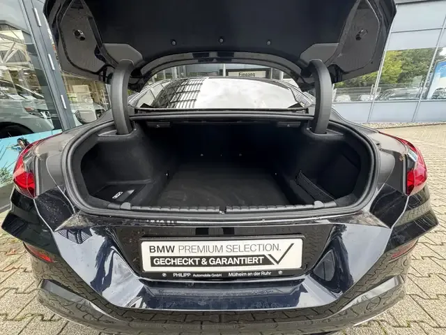 BMW M850