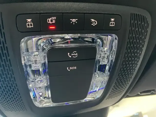Mercedes-Benz EQA 300