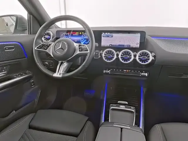 Mercedes-Benz EQA 300