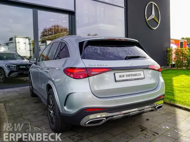 Mercedes-Benz GLC 220
