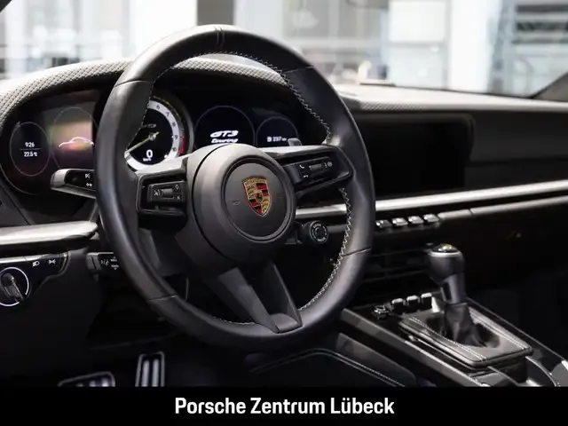 Porsche 992
