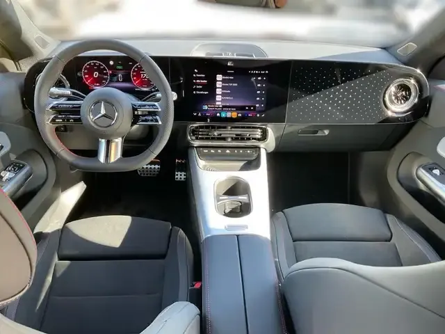 Mercedes-Benz CLA 350